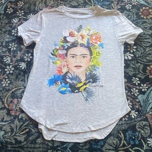 frida kahlo licensed top